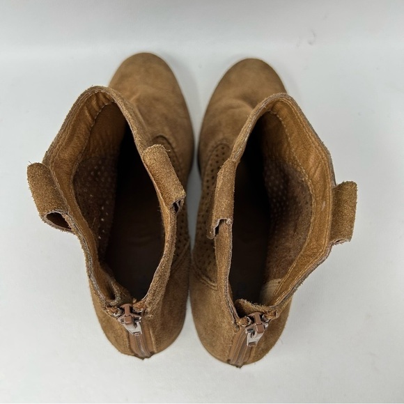 Susina Boots Sz 7 Brown Suede Perforated Ankle Zip Back Western Bootie - Picture 11 of 13